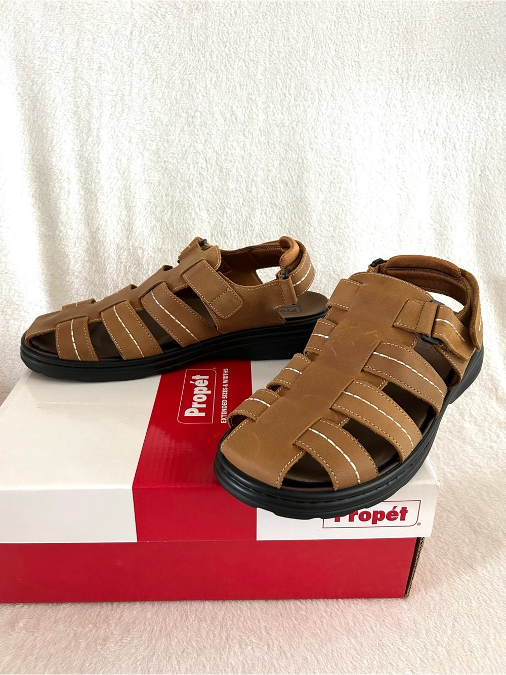 Propet Hunter Fisherman's Sandals Mens Size 11 3E Tan Leather Casual New in Box